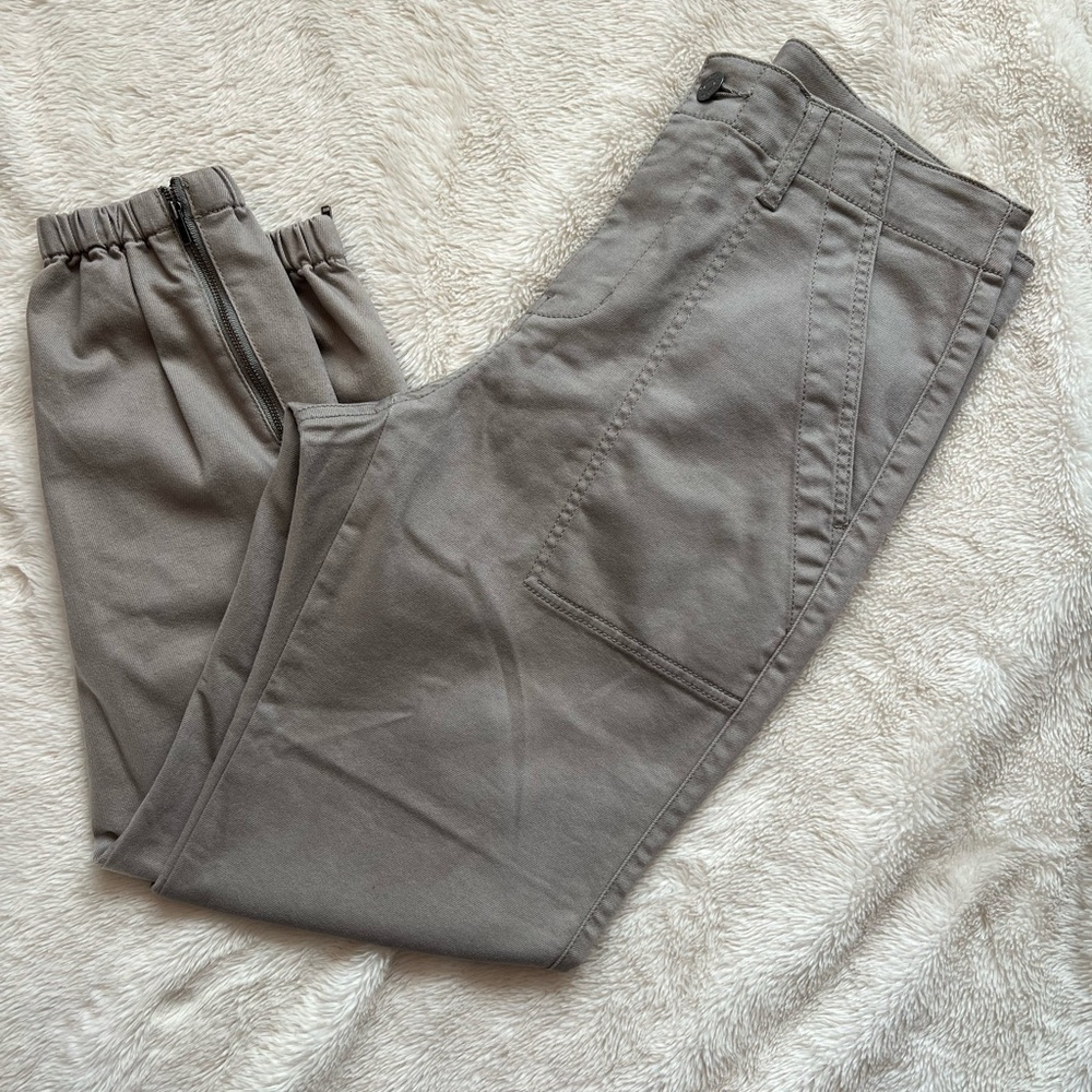 CAbi Womens Tan Cargo Pants